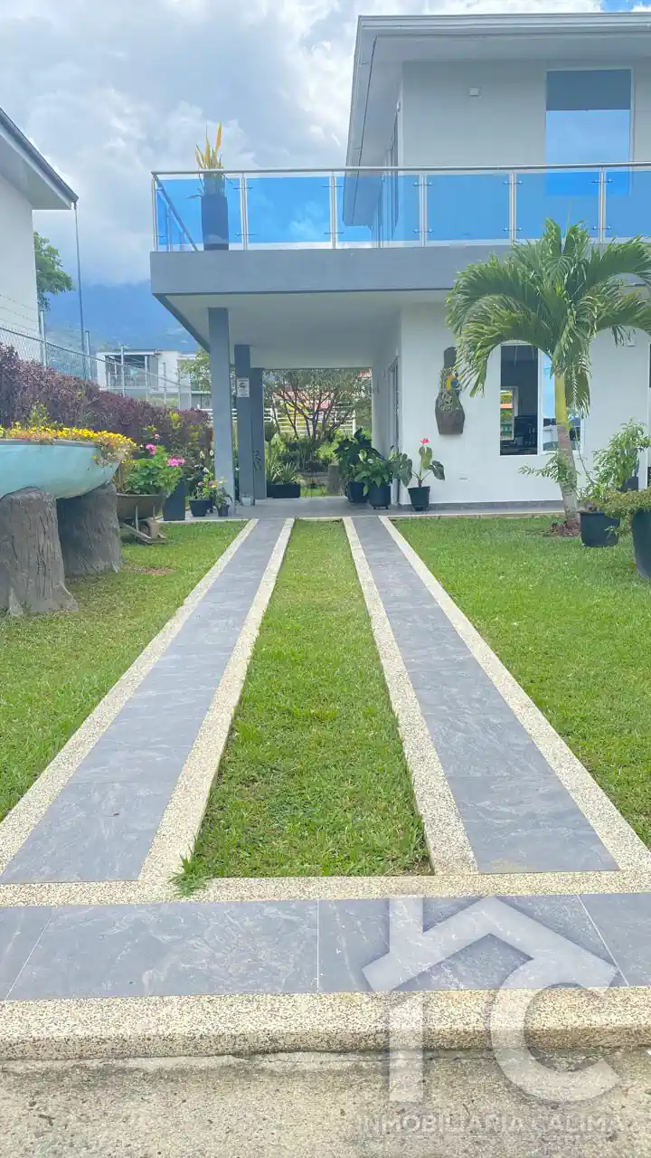 Casa Villa del Lago